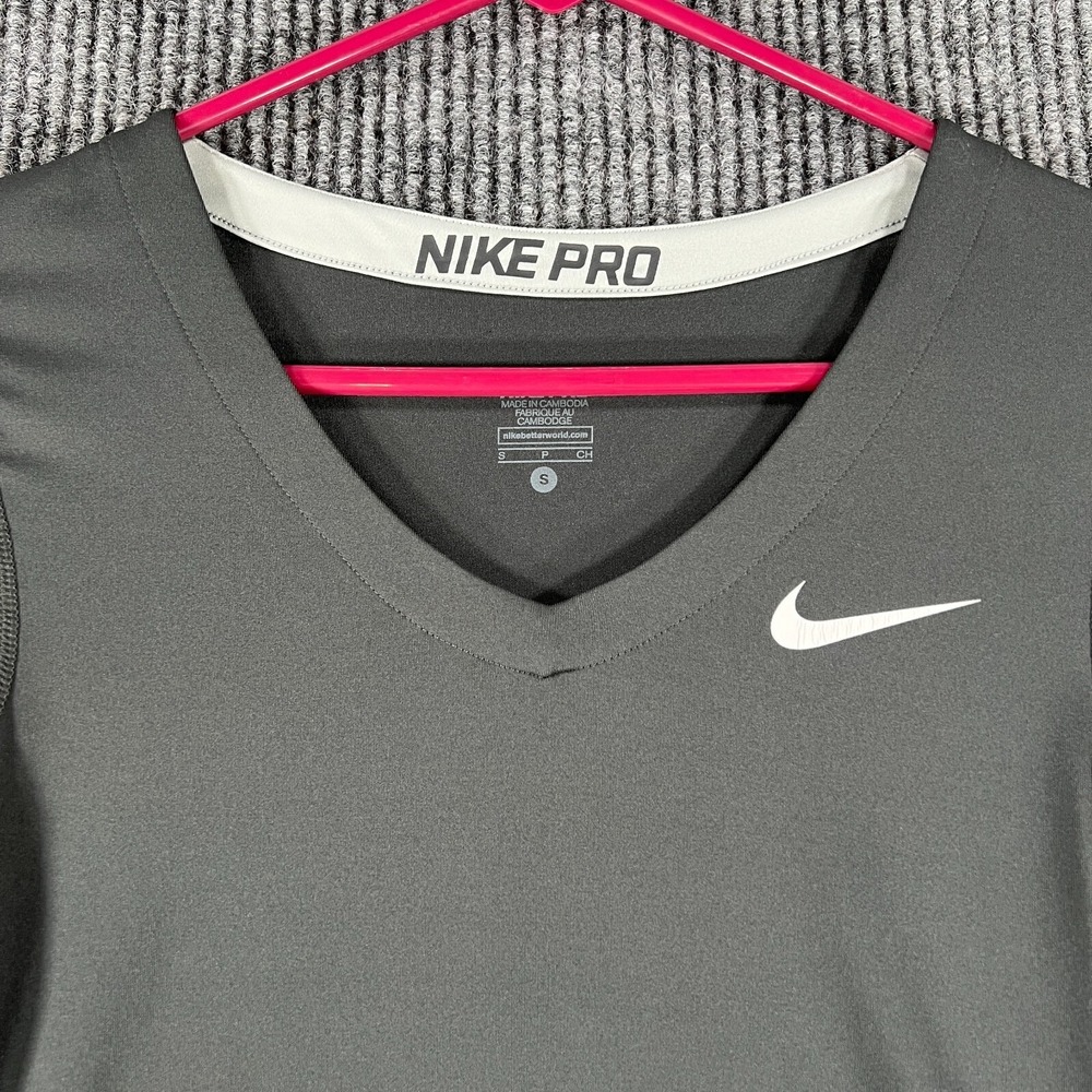 Nike Pro Shirt Womens Small Black Long Sleeve Workout Active Gym Run Lift